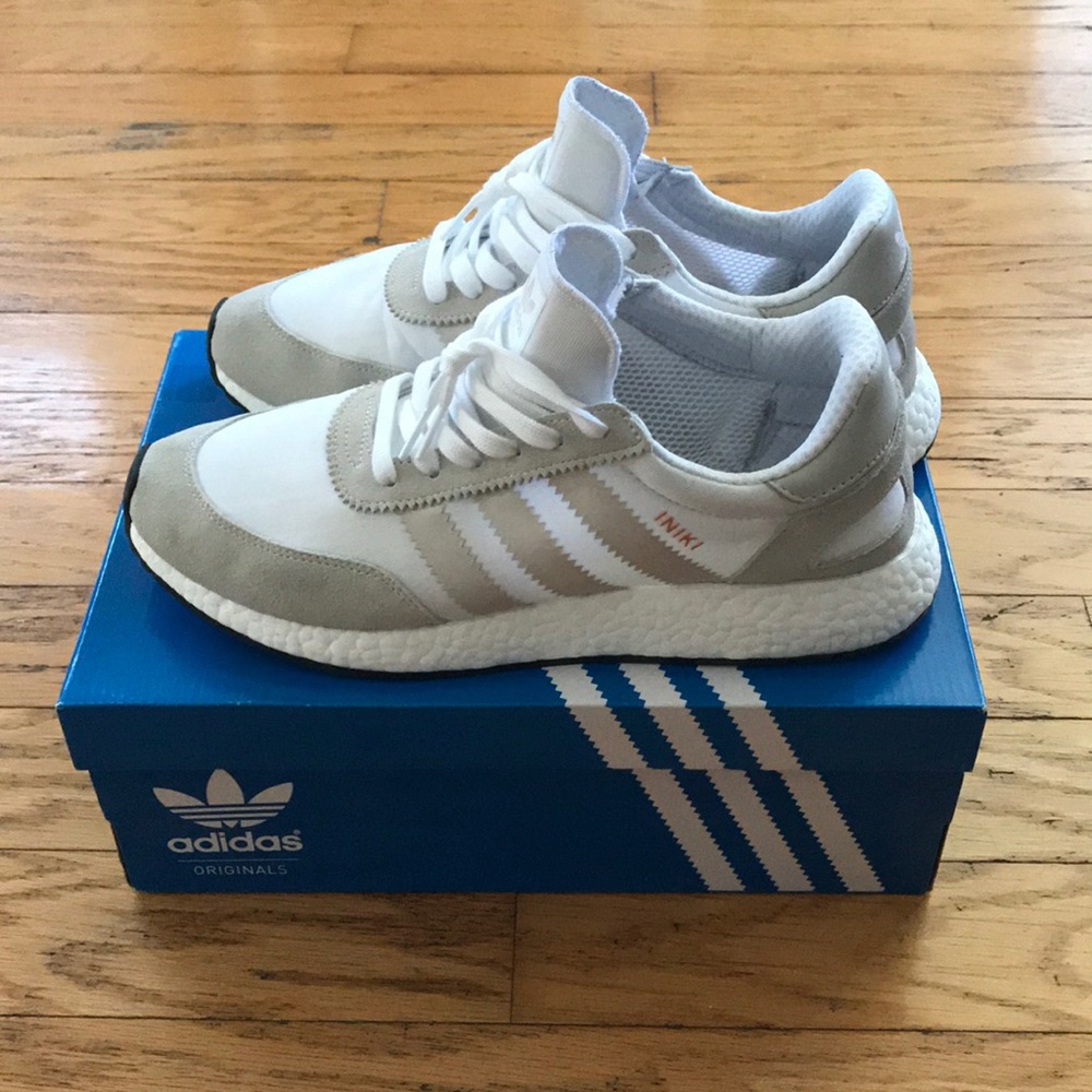 Adidas iniki boost